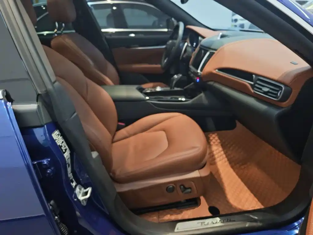 صورة 25 - Maserati Levante