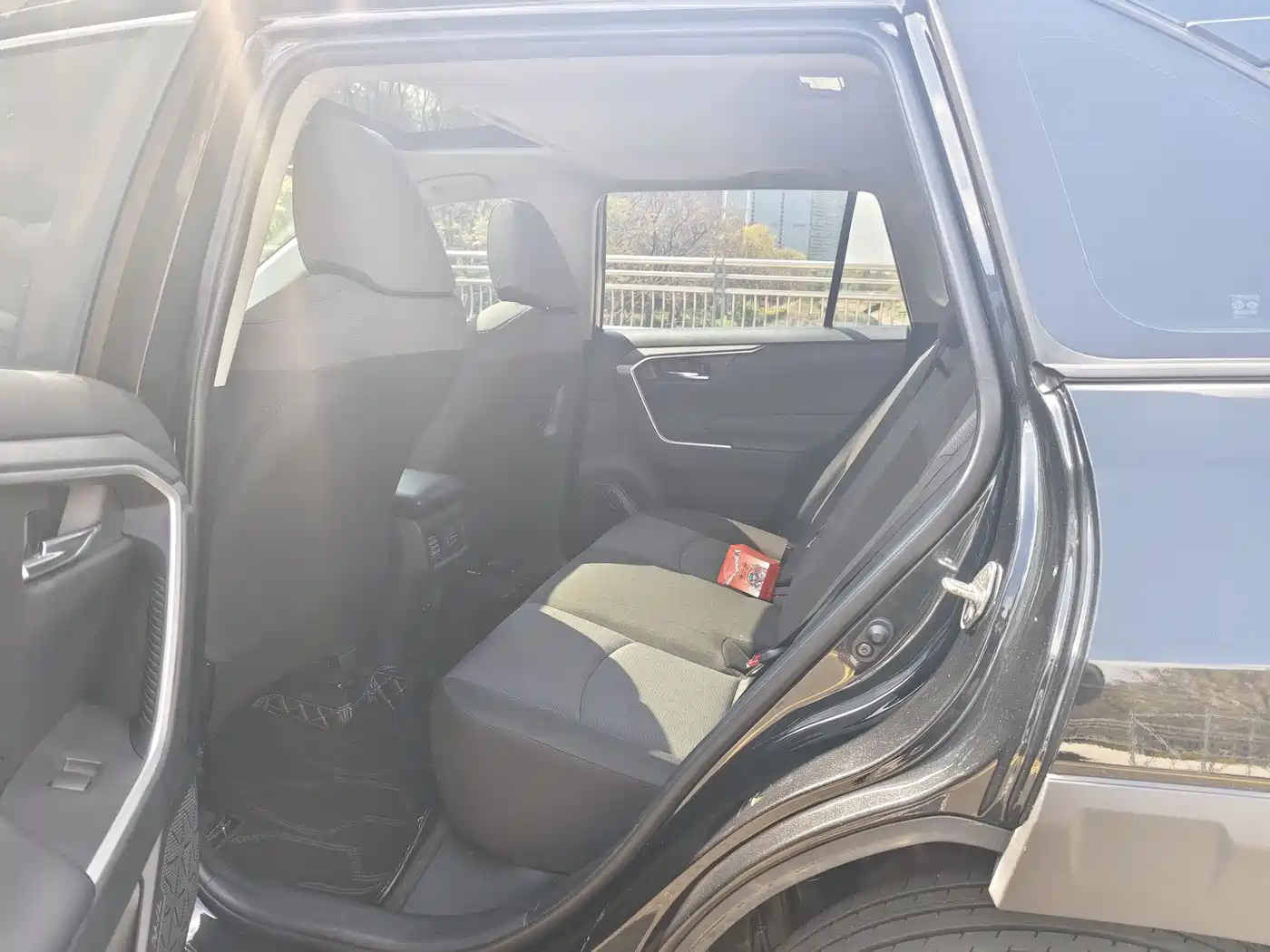 Toyota RAV4 Rongfang 2022 2.0L CVT 4WD Trend Plus Edition фото 10