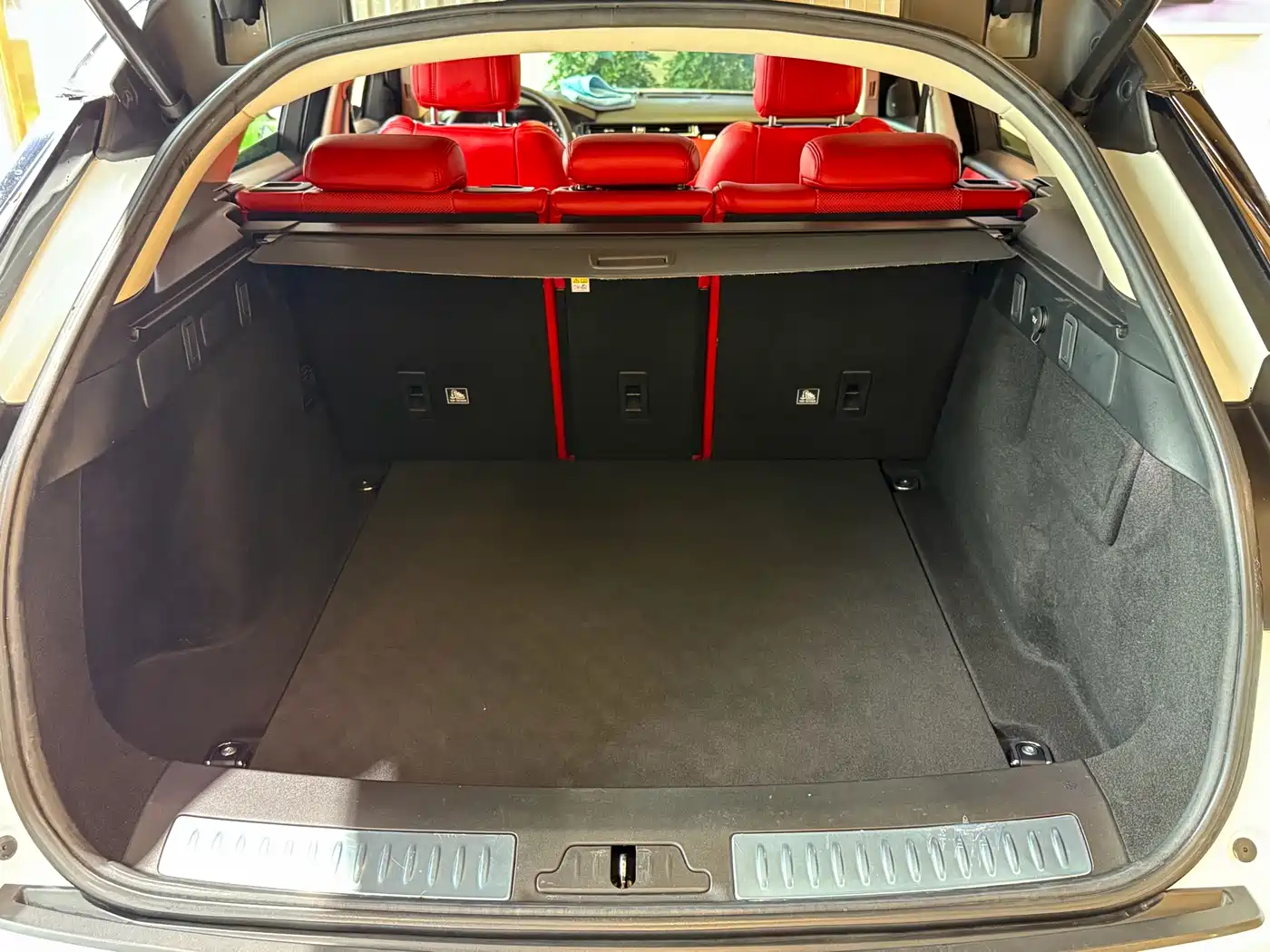 Land Rover Range Rover Velar 2020 P250 фото 28