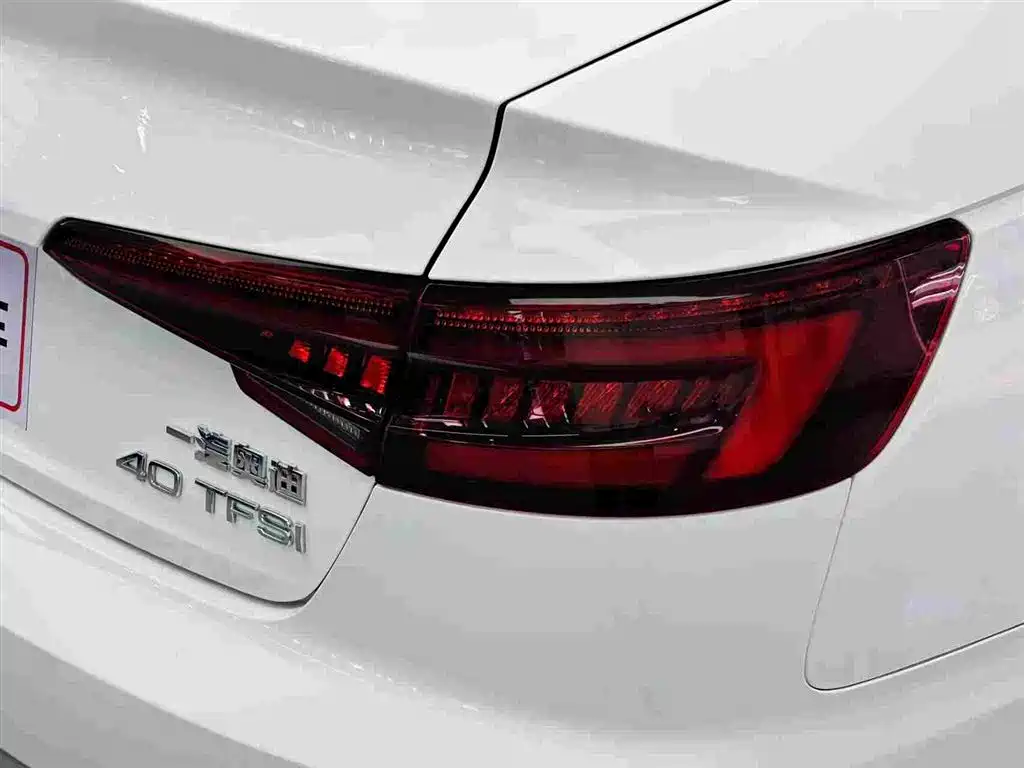 Audi A4L 2019 40 TFSI Progressive (China V) фото 12
