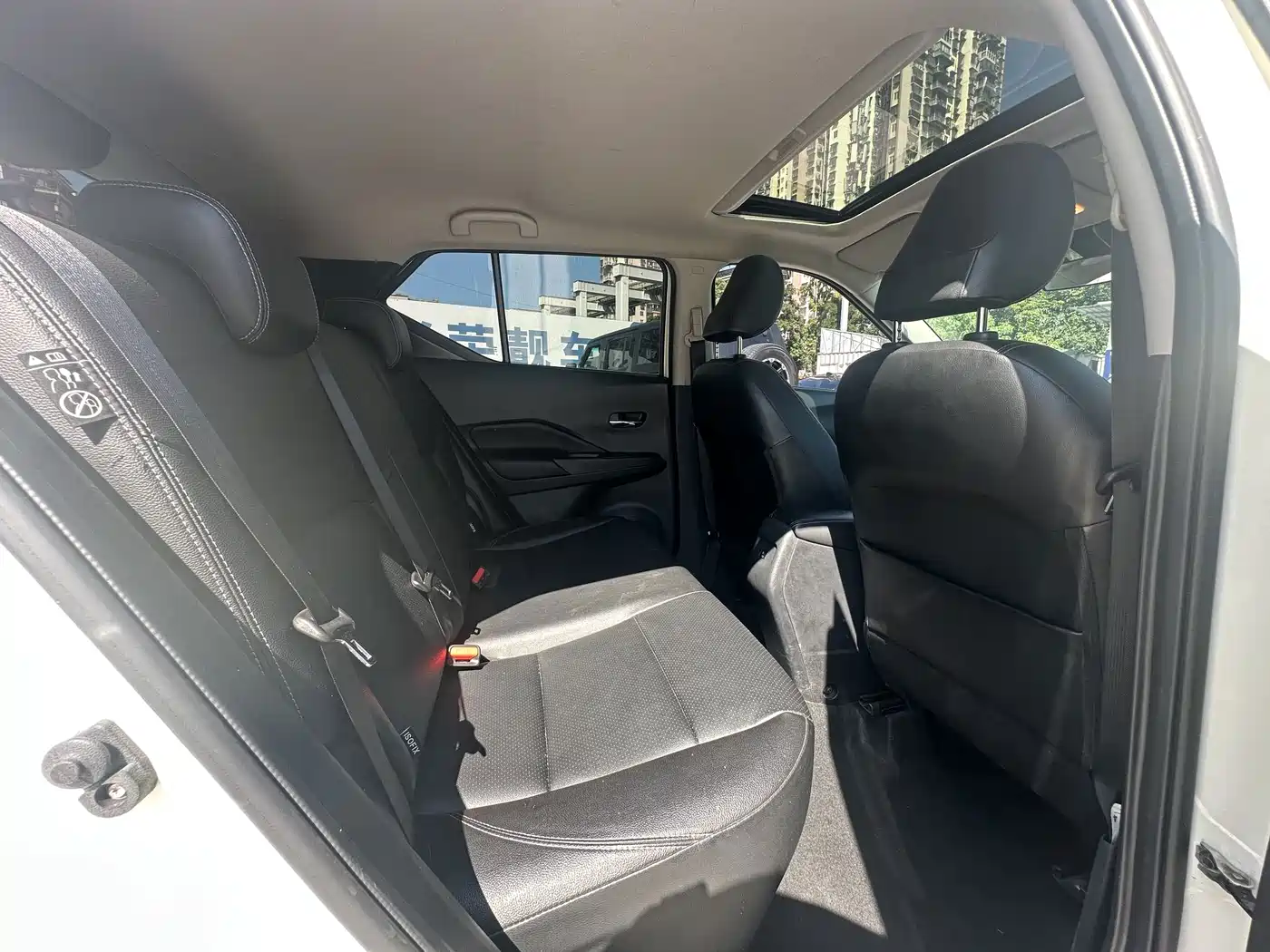 Nissan Kicks 2023 2022 1.5L CVT XV Luxury Edition