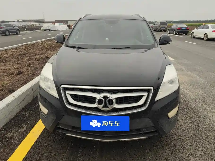 BAIC Senova X65 2015 2015 2.0T Automatic Elite