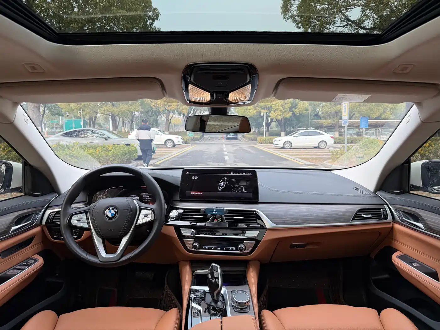BMW 6 Series GT 2022 Model 630i Luxury Design Package фото 7