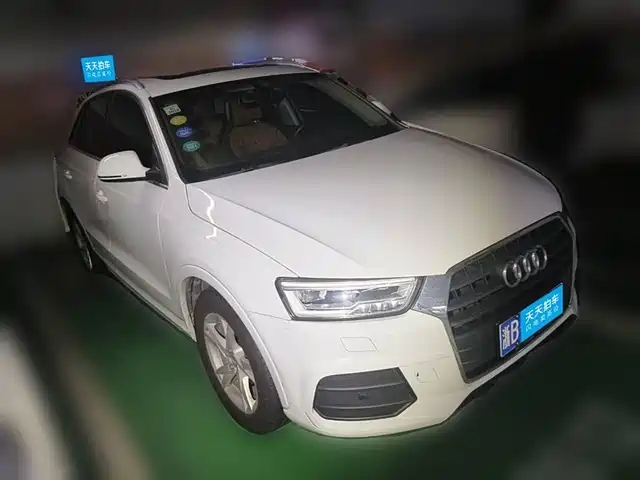 Audi Q3 2018 30th Anniversary Edition 35 TFSI Fashion — фото 3