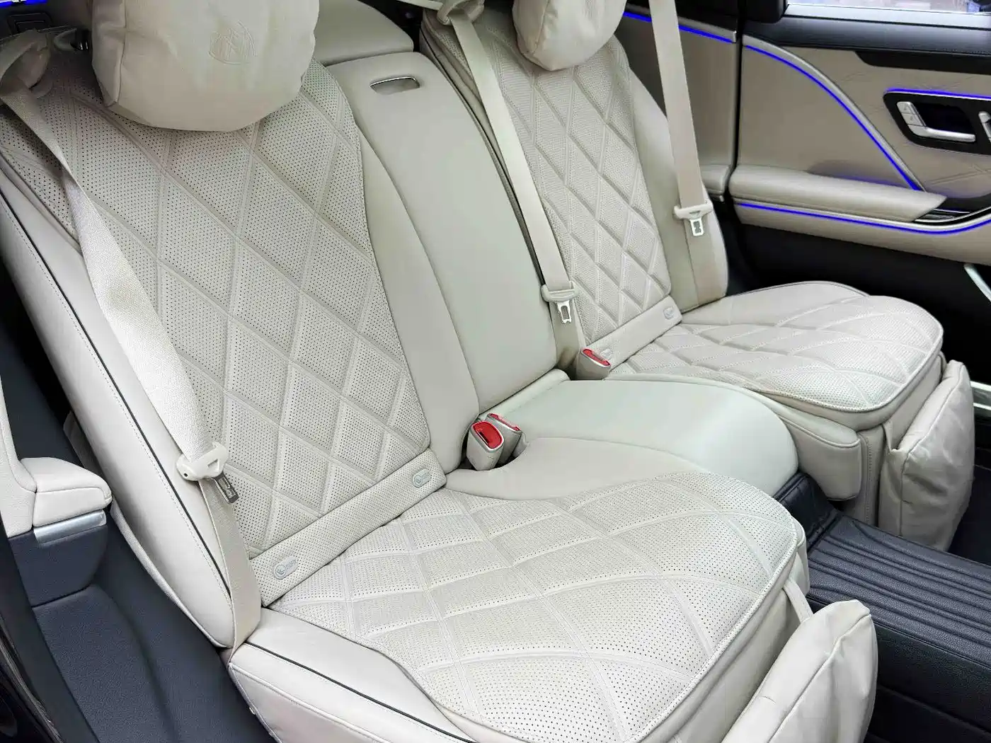 Mercedes-Benz Maybach S-Class 2025 Model S 480 4MATIC фото 28