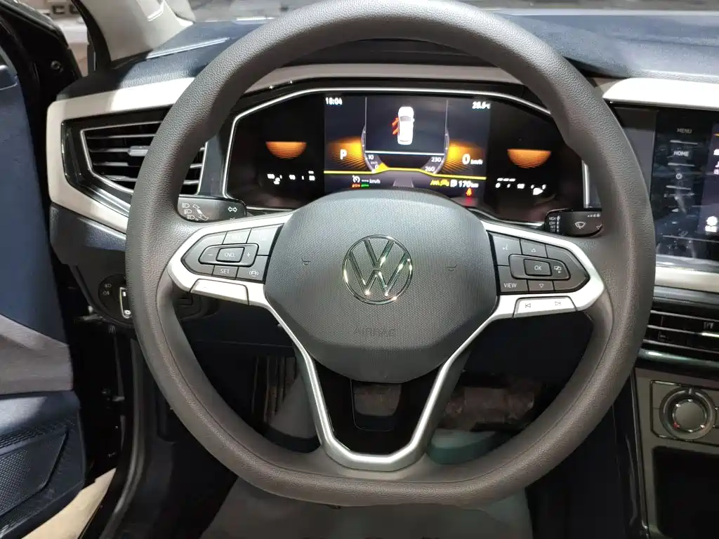 Фото 11 - Volkswagen Lavida