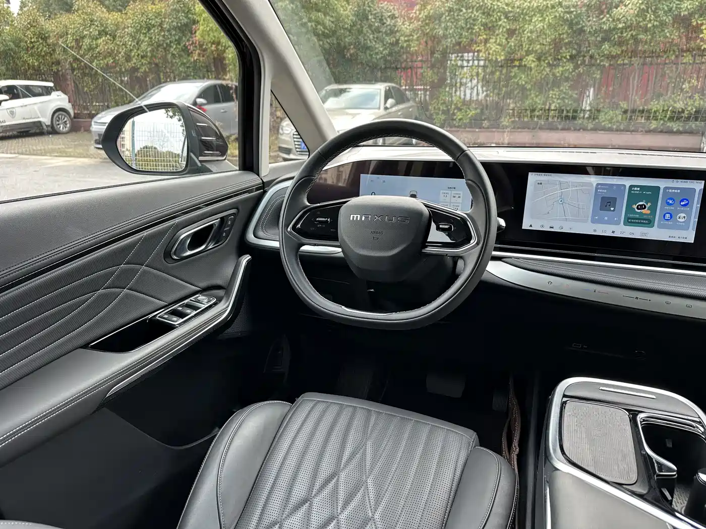 SAIC Maxus Maxus G90 2022 2.0T Interstellar 7-seater фото 18