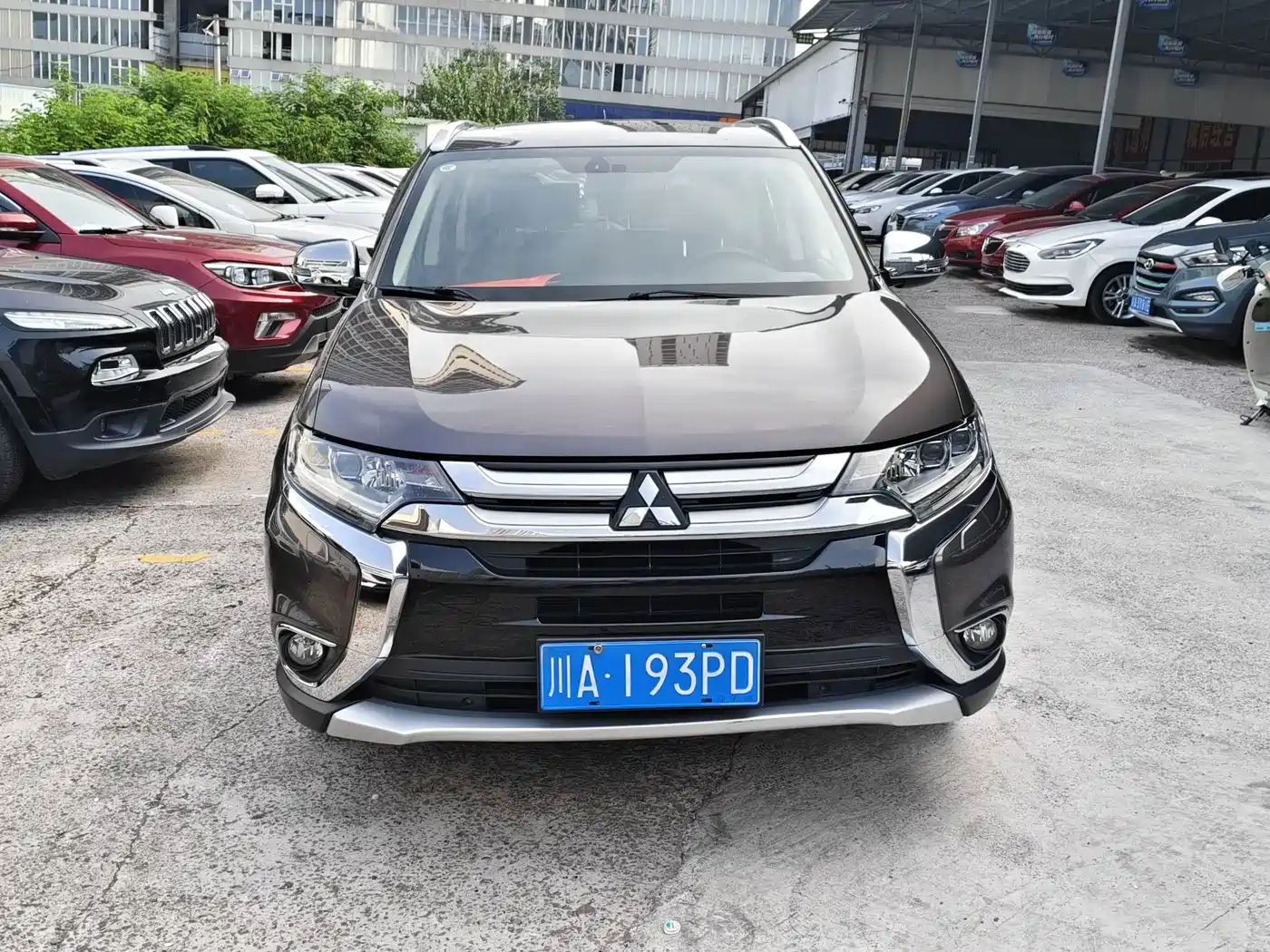 Mitsubishi Outlander (Import) 2016 2016 2.4L 4WD Elite 7-seater
