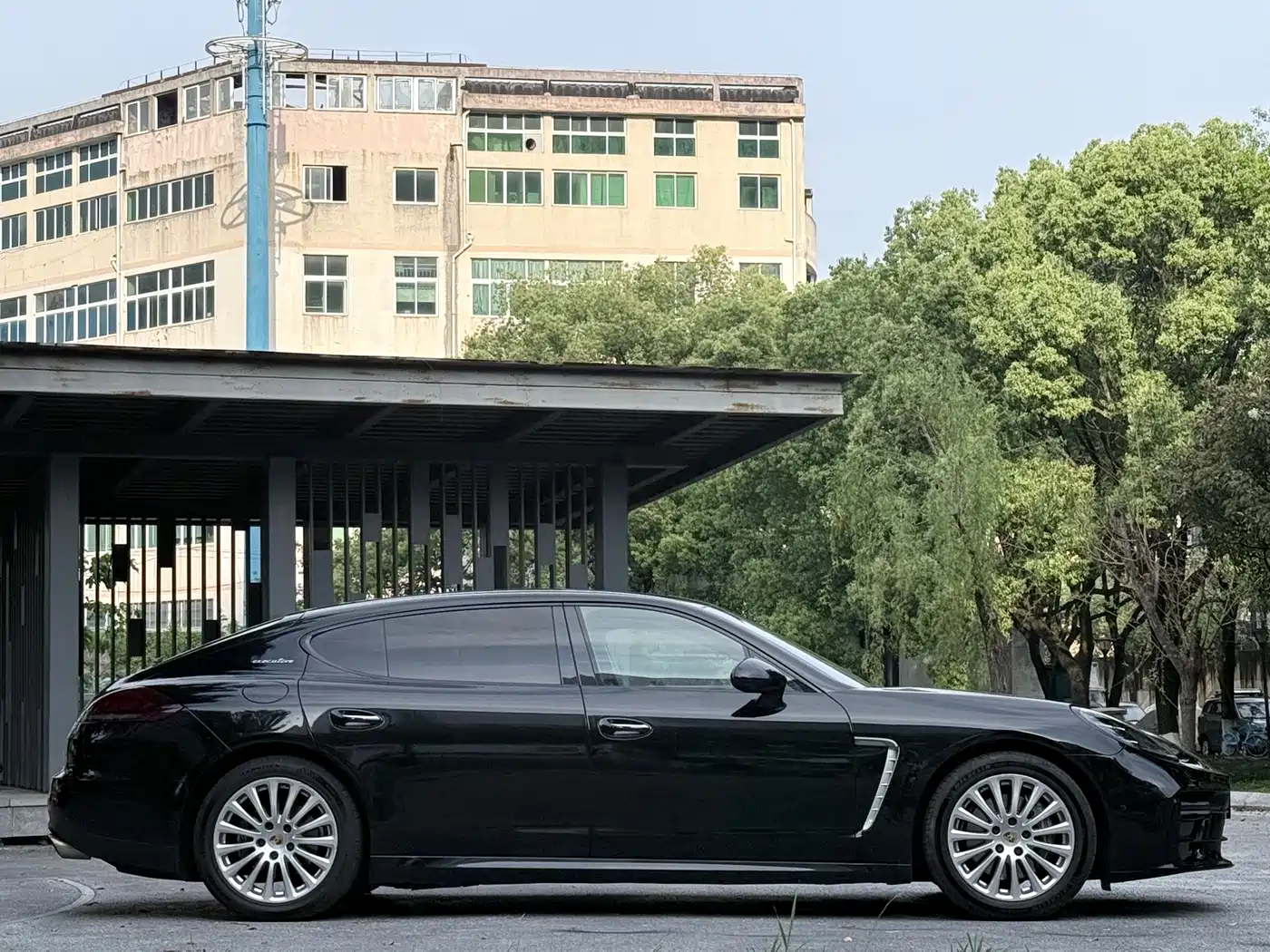 Porsche Panamera 2016 Panamera Executive Edition 3.0T фото 14