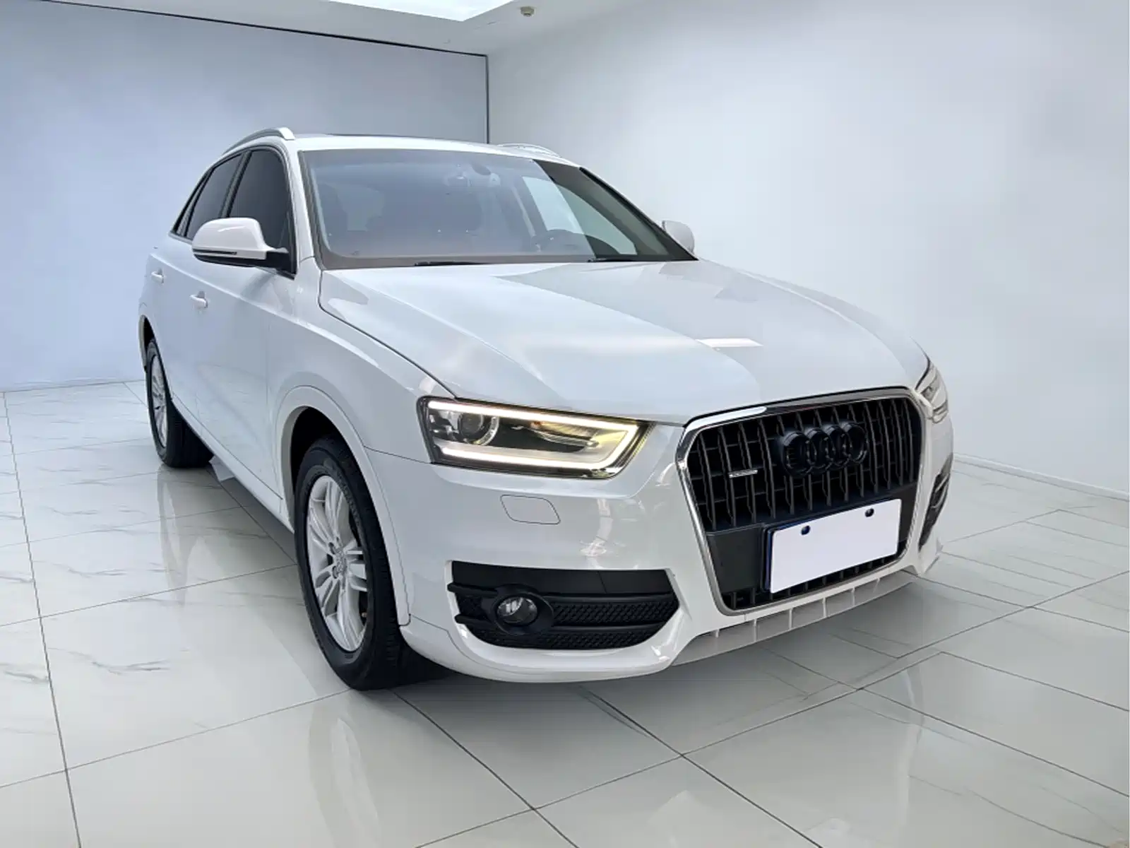 Фото 3 - Audi Q3