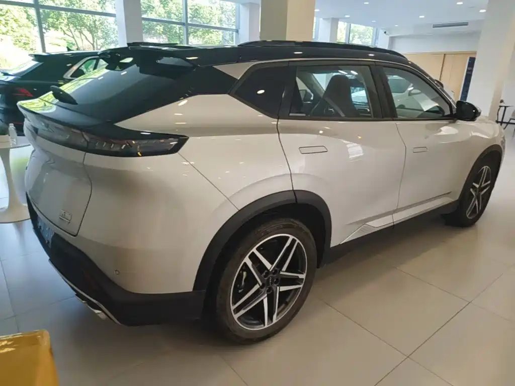 Dongfeng Aeolus Haohan 2023 2023 DH-i 1.5T Premium Edition