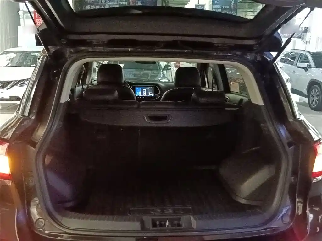 GAC Trumpchi Trumpchi GS4 2016 235T G-DCT Elite Edition фото 15