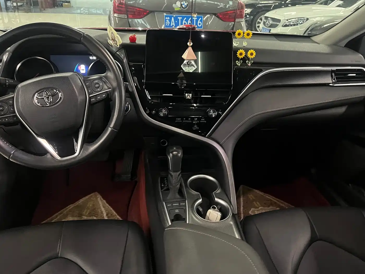 Toyota Camry 2021 2.0S Sporty Edition фото 11