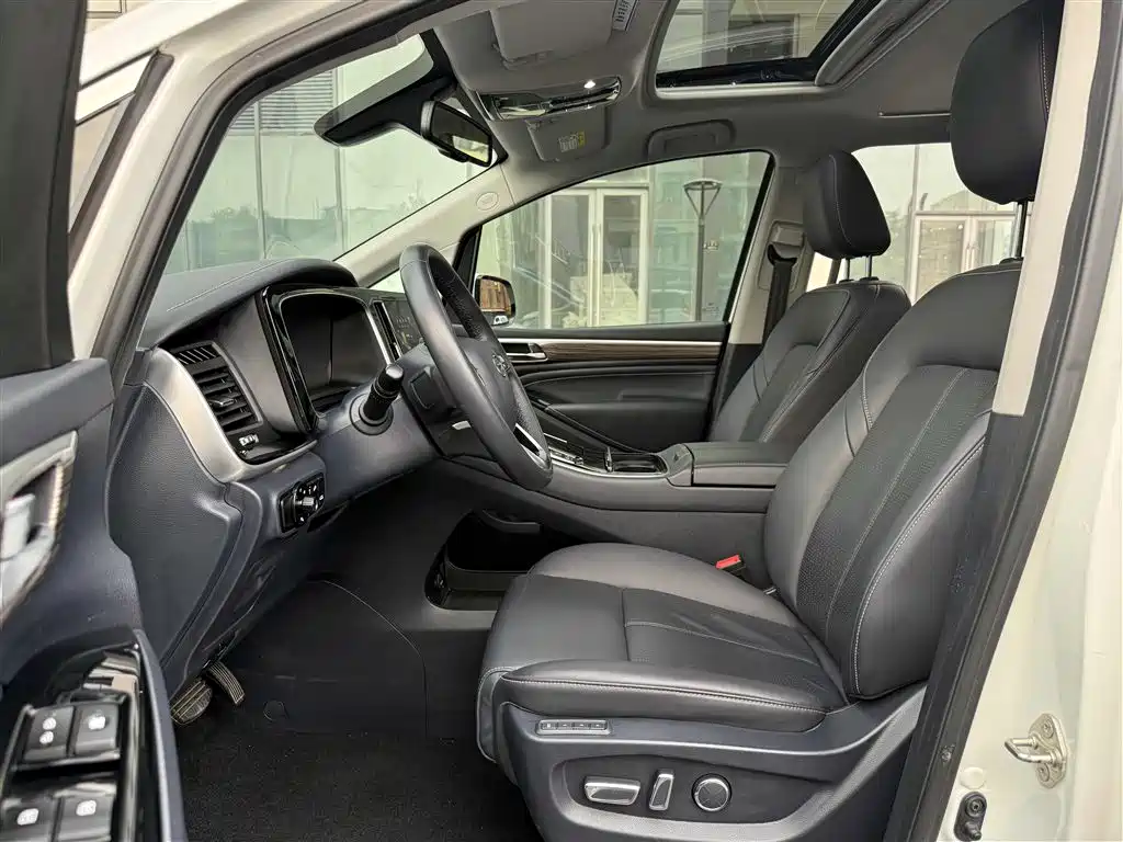 GAC Trumpchi Trumpchi M8 2021 Master Series 390T Ultimate Edition фото 15