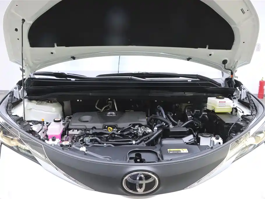 Toyota Granvia 2024 2.5L Hybrid Comfort фото 29