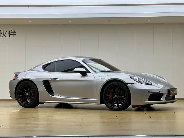 Porsche 718 2016 Cayman 2.0T — фото 1