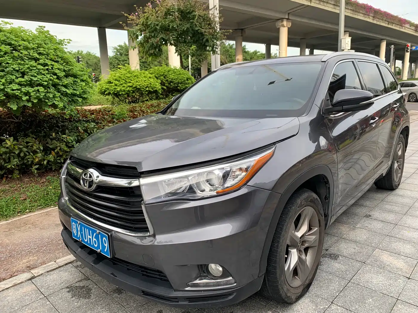Toyota Highlander 2015 2.0T AWD Luxury Edition 7-seater