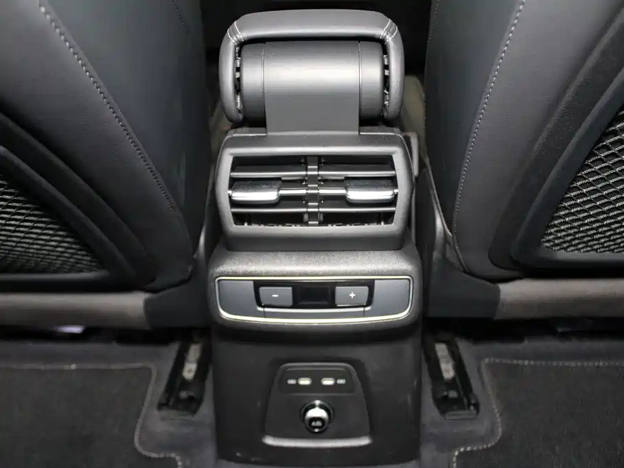 Audi Q4 e-tron 2025 2024 40 e-tron Creation Edition