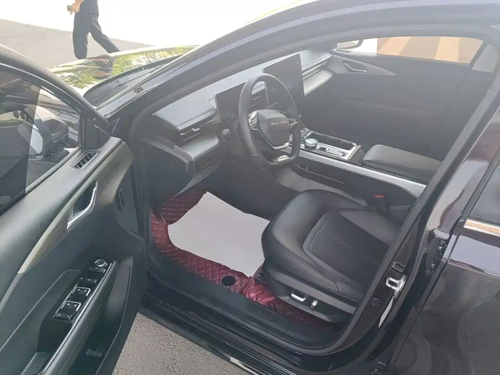 Wuling Motors Wuling Xingguang 2025 2024 Co-Creation Edition 150 Pilot