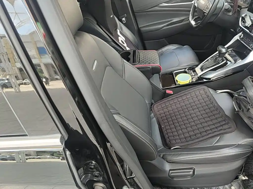 Maxus Maxus G50 2020 2020 1.5T Auto Luxury