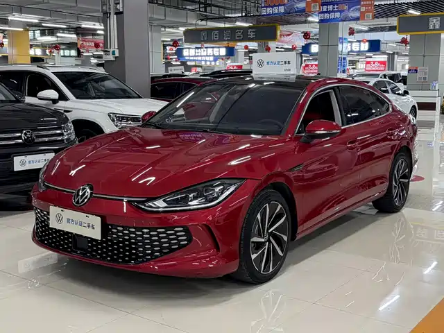 Volkswagen Lamando 2022 Lamando L 280TSI DSG Ultra Spicy Flagship — фото 1
