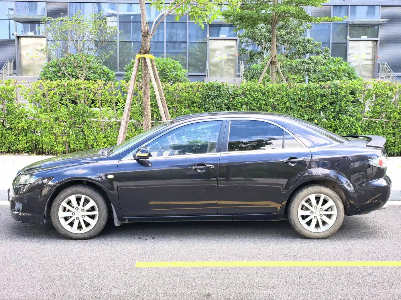Photo 4 - Mazda 6