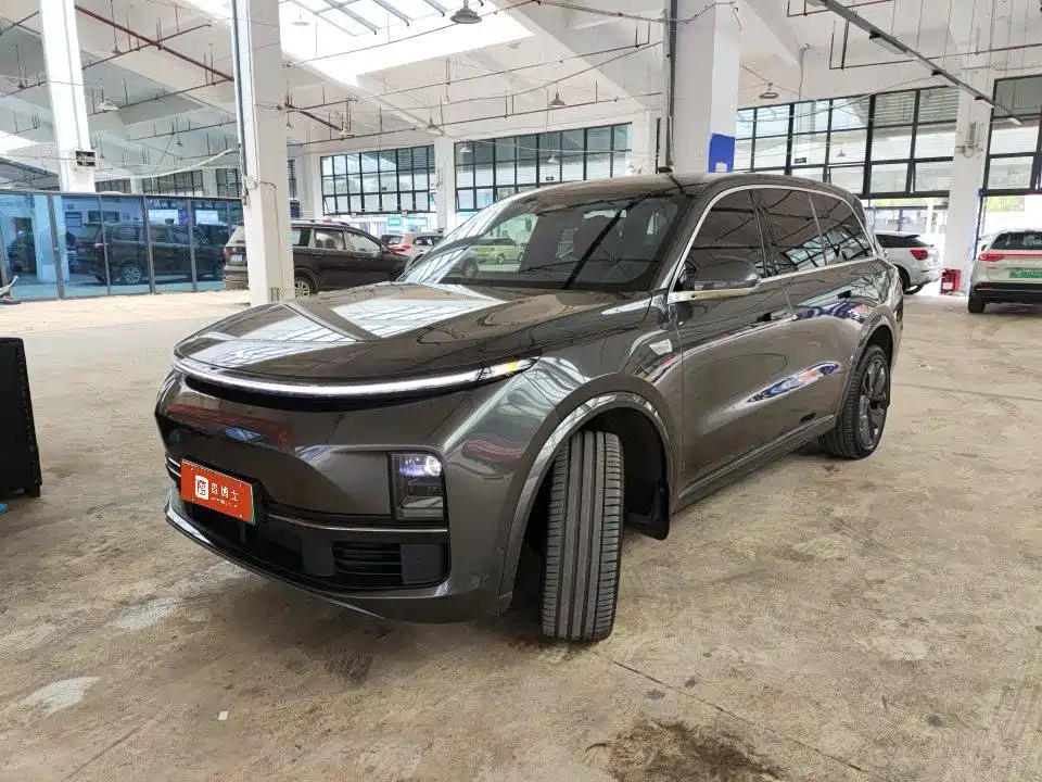 Li Auto Li Xiang L9 2023 Model Pro