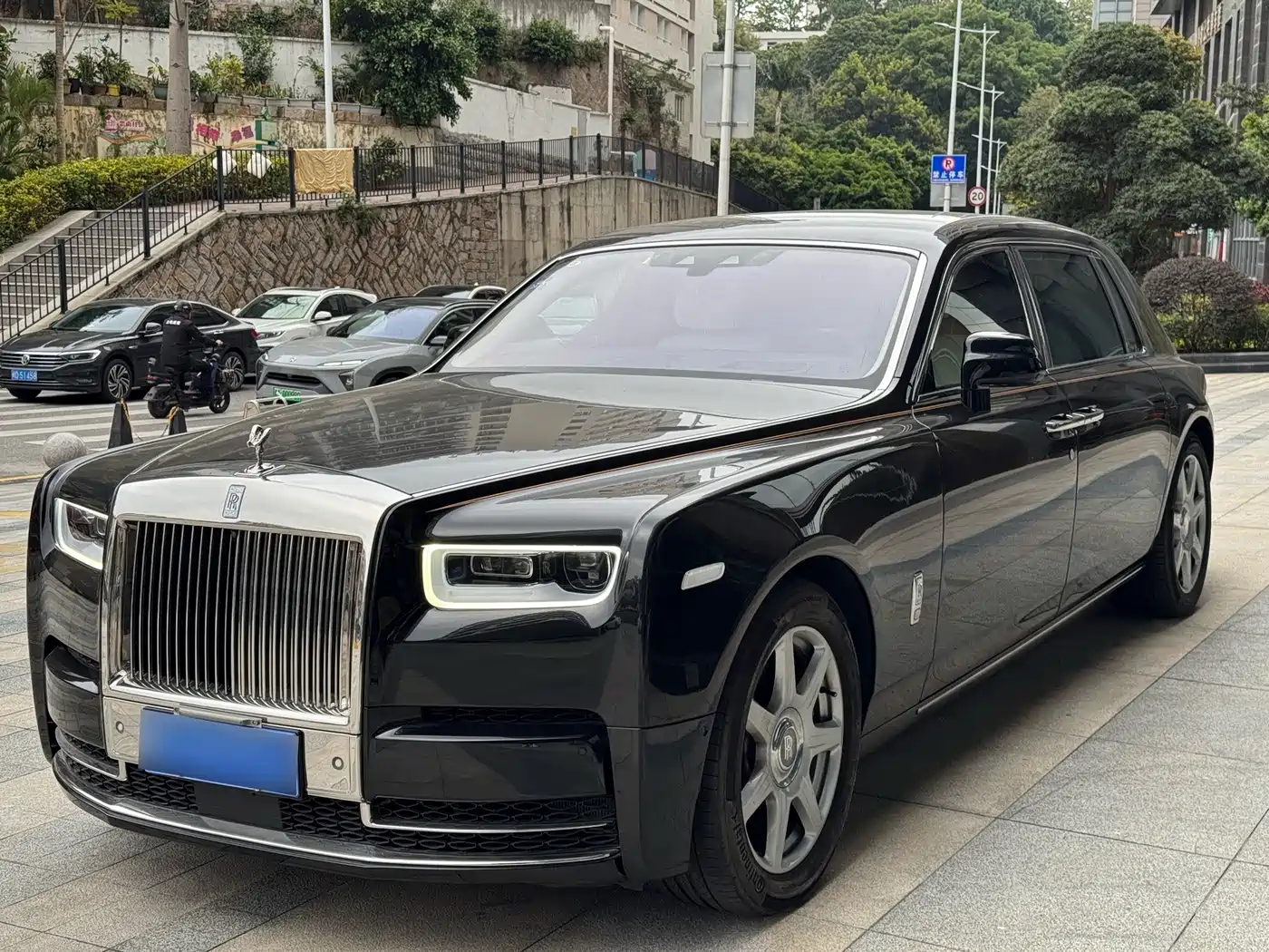 Rolls-Royce Phantom 2018 2018 6.7T Long Wheelbase Version