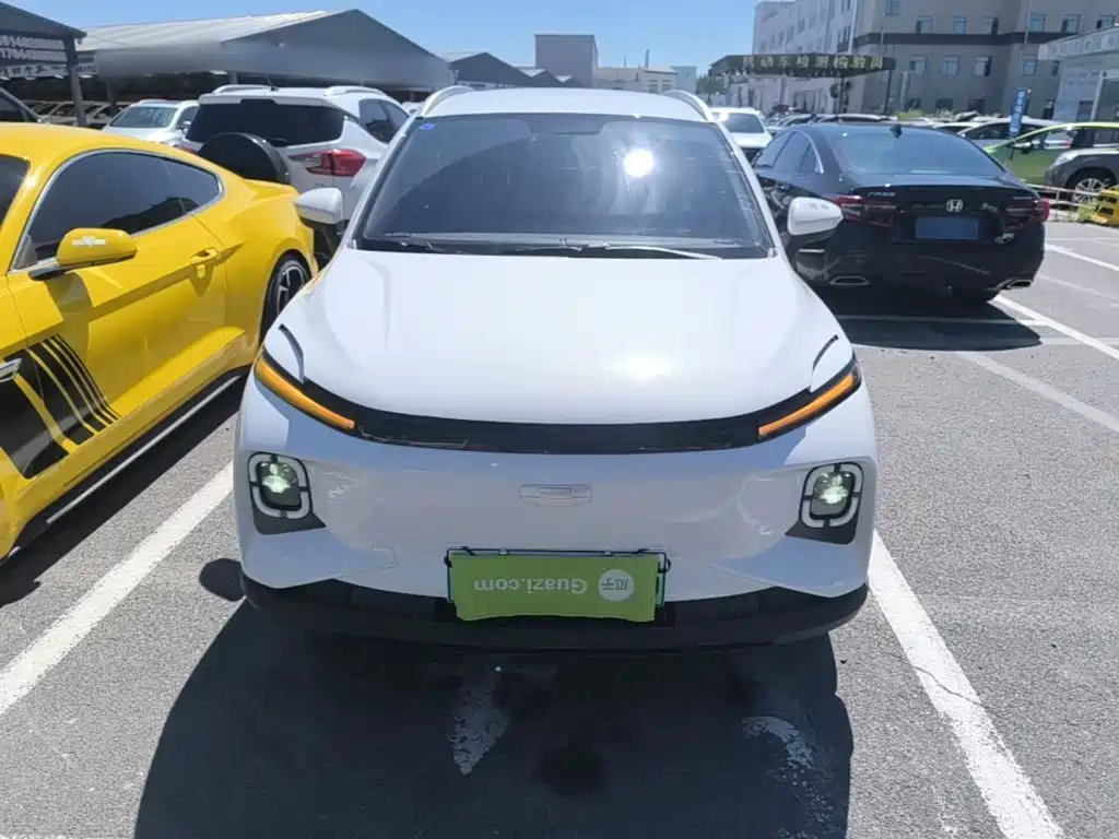 2024 Geely Geometry E Firefly