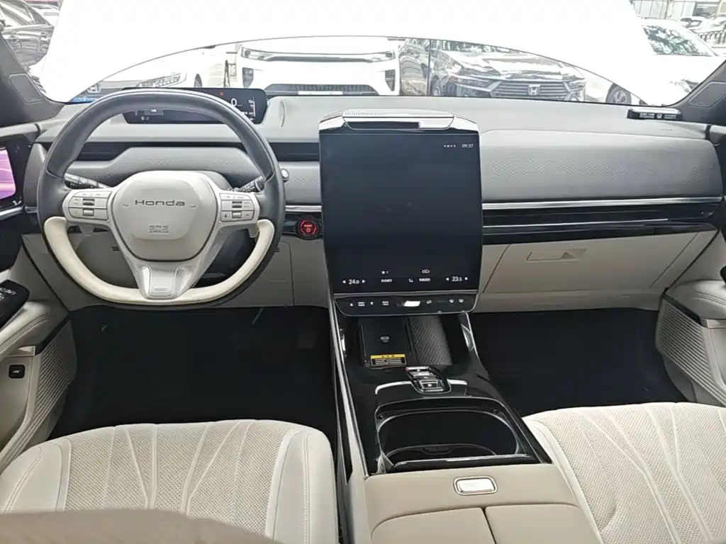 Honda P7 2025 2025 AWD Long Range Max