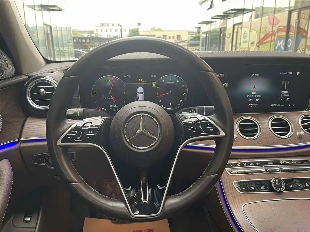 Mercedes-Benz E-Class 2022 E 300 L Luxury фото 17