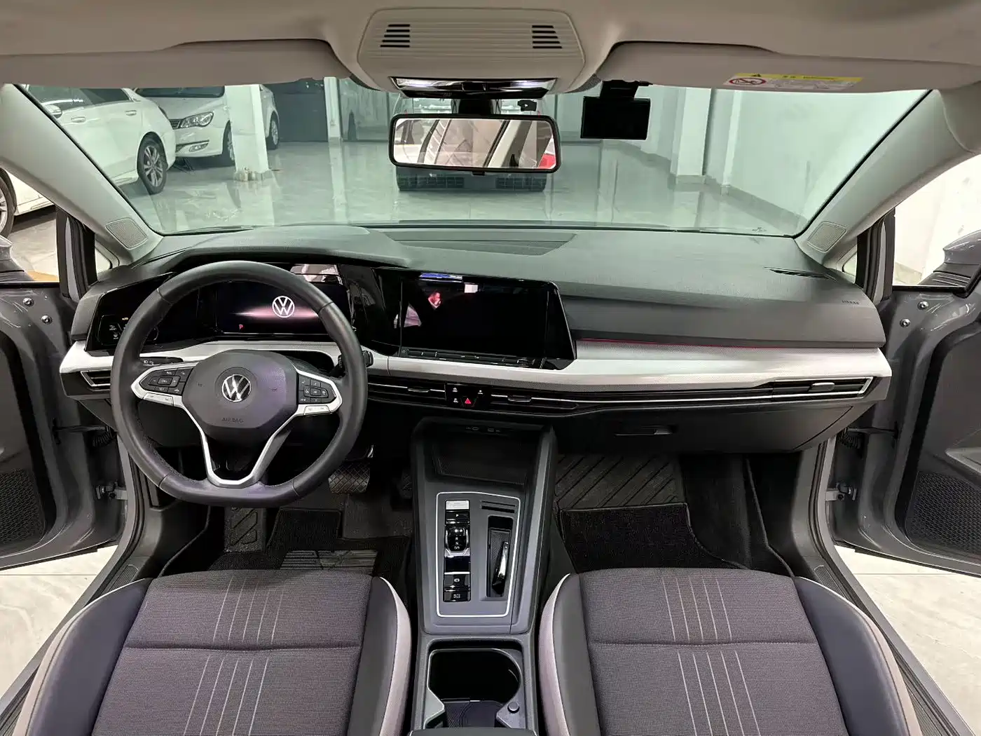Volkswagen Golf 2021 280TSI DSG Pro фото 6