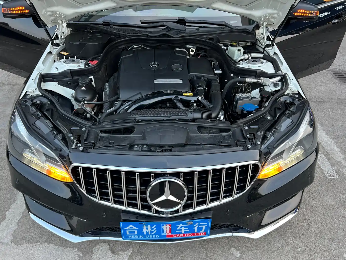 Mercedes-Benz E-Class 2015 E 260 L Sport фото 25