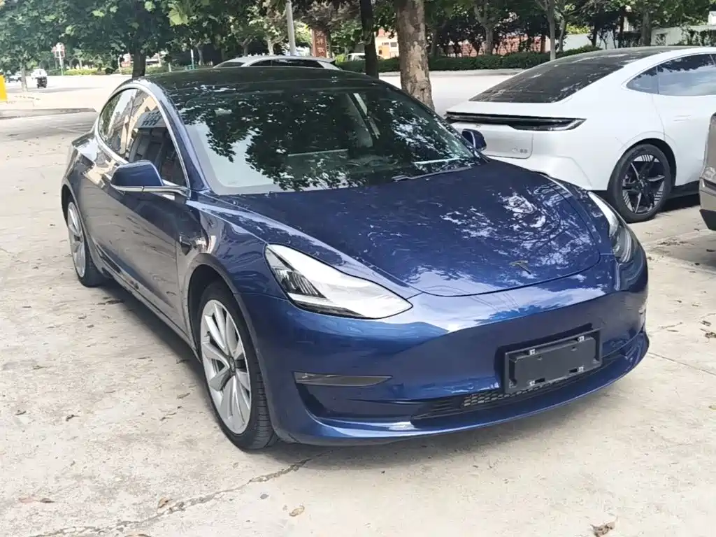 Tesla Model 3 2020 2020 Facelift Long Range Rear-Wheel Drive