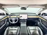 Фото 9 - Tesla Model 3