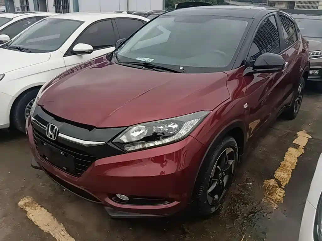 Фото 1 - Honda Vezel