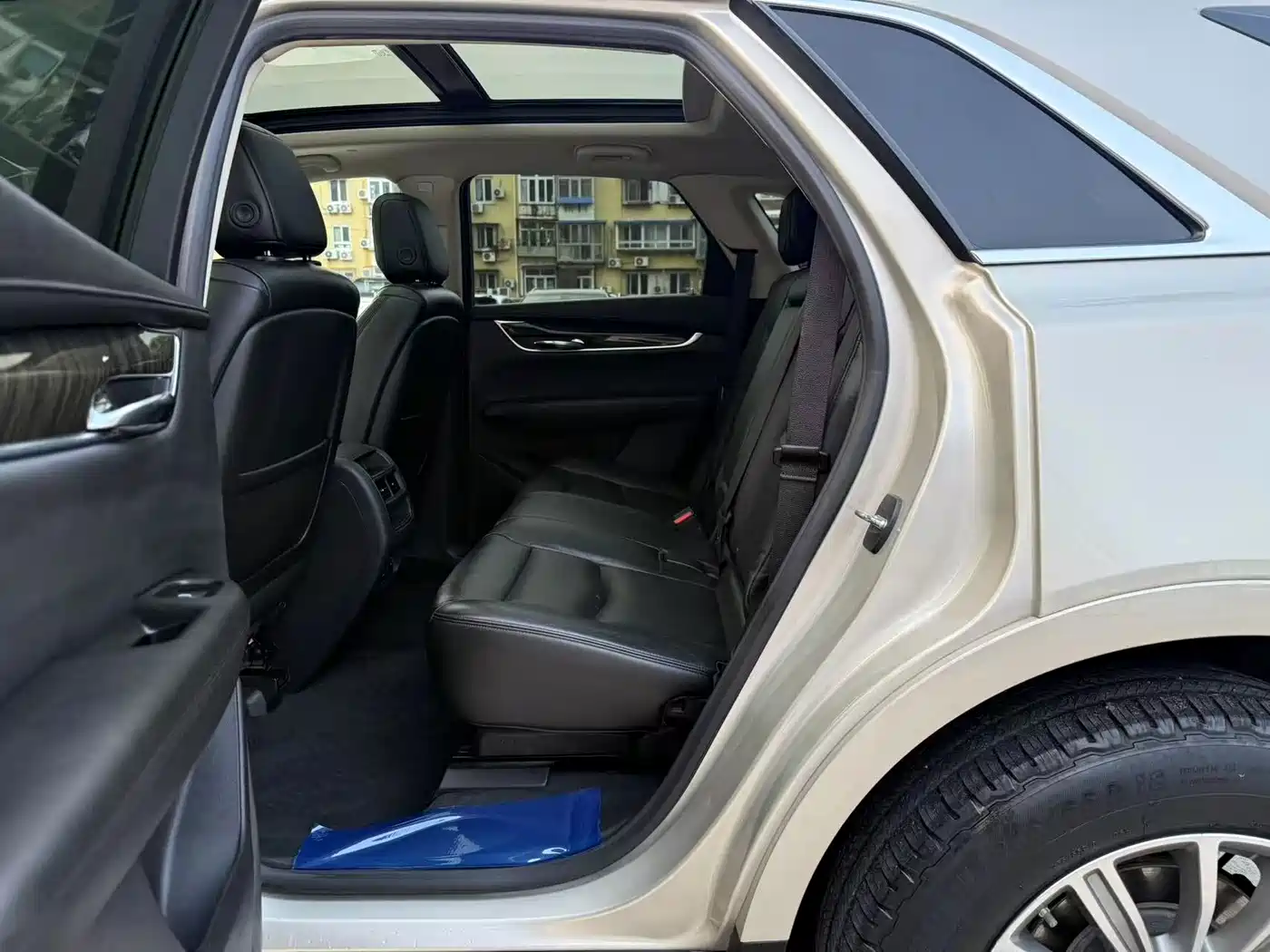 Cadillac XT5 2016 2016 28T AWD Luxury Model