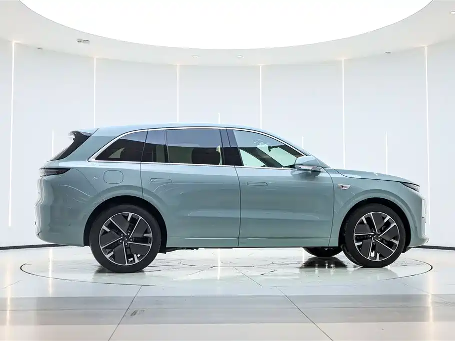 Li Auto IDEAL L6