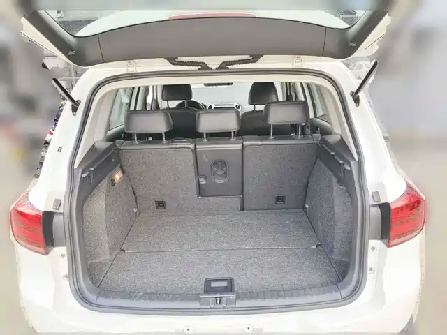 Volkswagen Tiguan 2017 300TSI Automatic 2WD Silk Road Comfort Edition — фото 5
