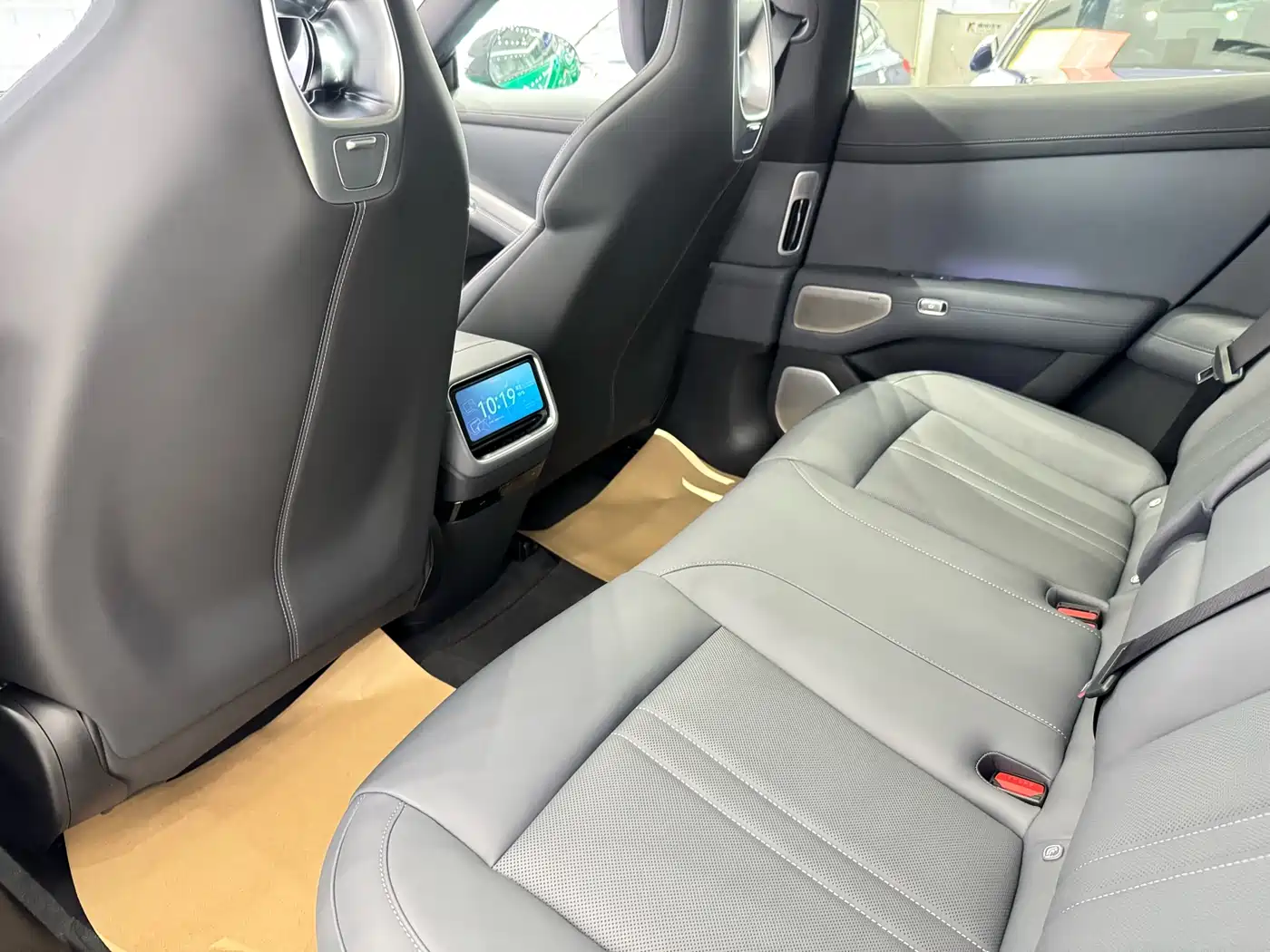 XIAOMI CAR XIAOMI YU7