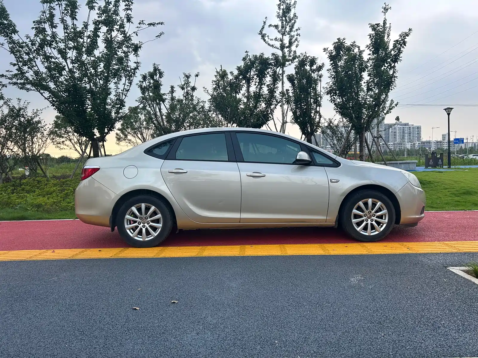 Фото 4 - Buick Excelle
