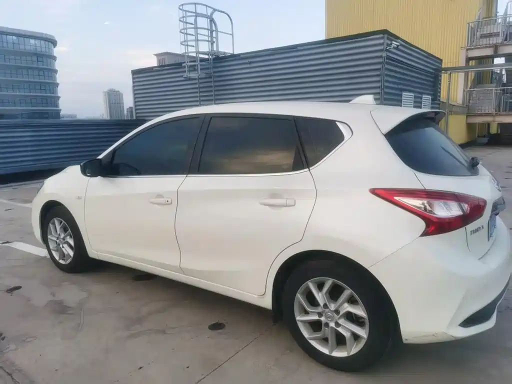 Nissan Tiida 2023 2024 1.6L CVT Cool Sport Edition