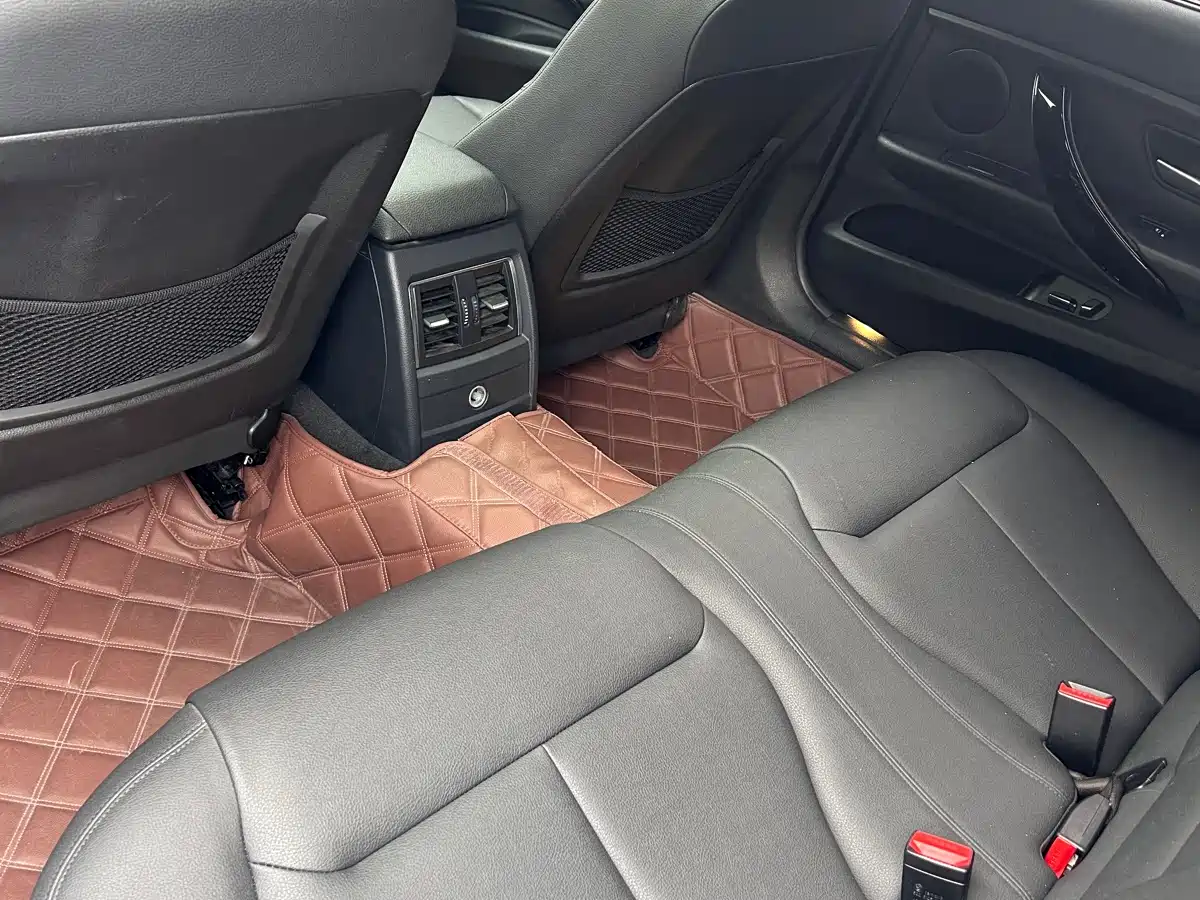 BMW 3 Series 2017 320Li M Sport фото 6