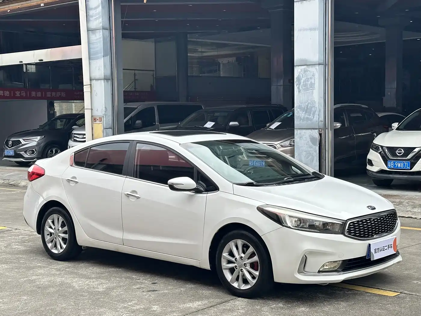 Фото 3 - Kia K3