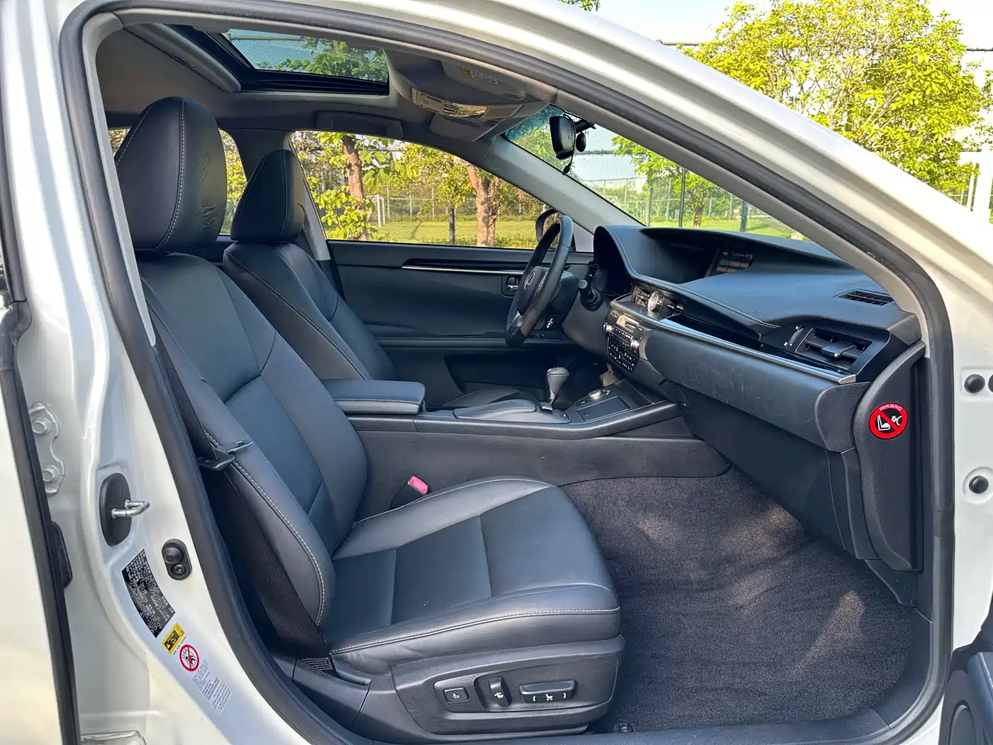 Lexus ES 2013 250 Elite Edition фото 12