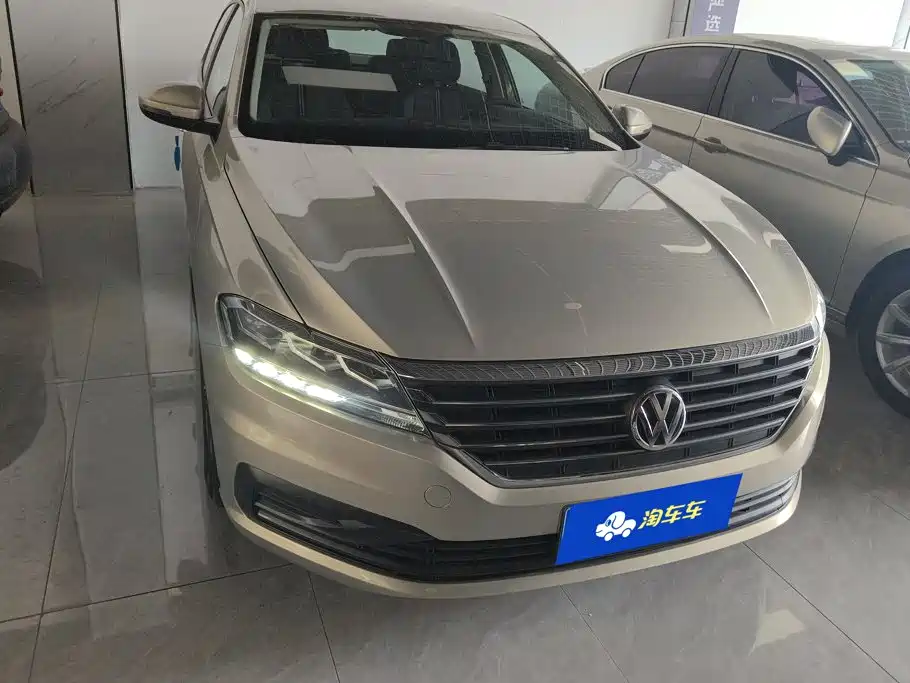 Фото 2 - Volkswagen Lavida