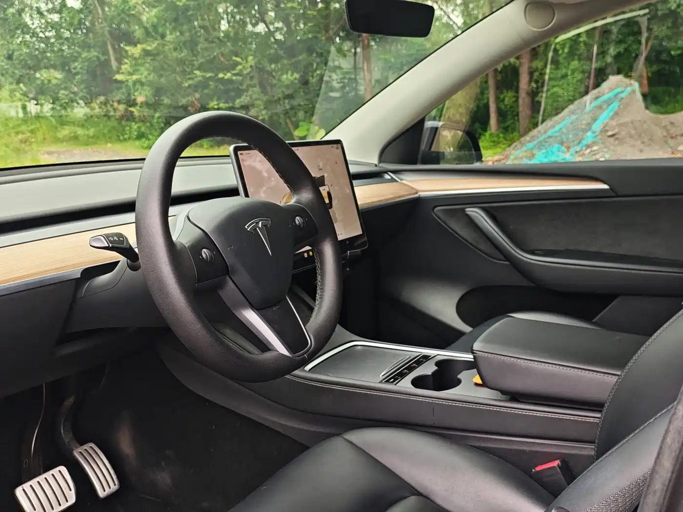 Фото 12 - Tesla Model Y