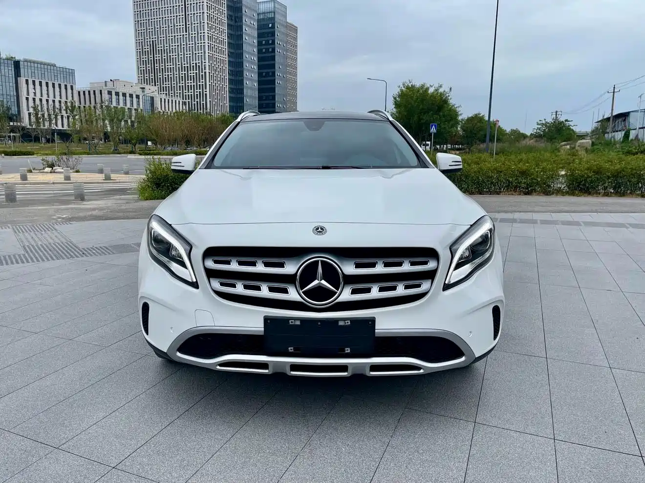 Mercedes-Benz GLA 2018 GLA 200 Fashion фото 3