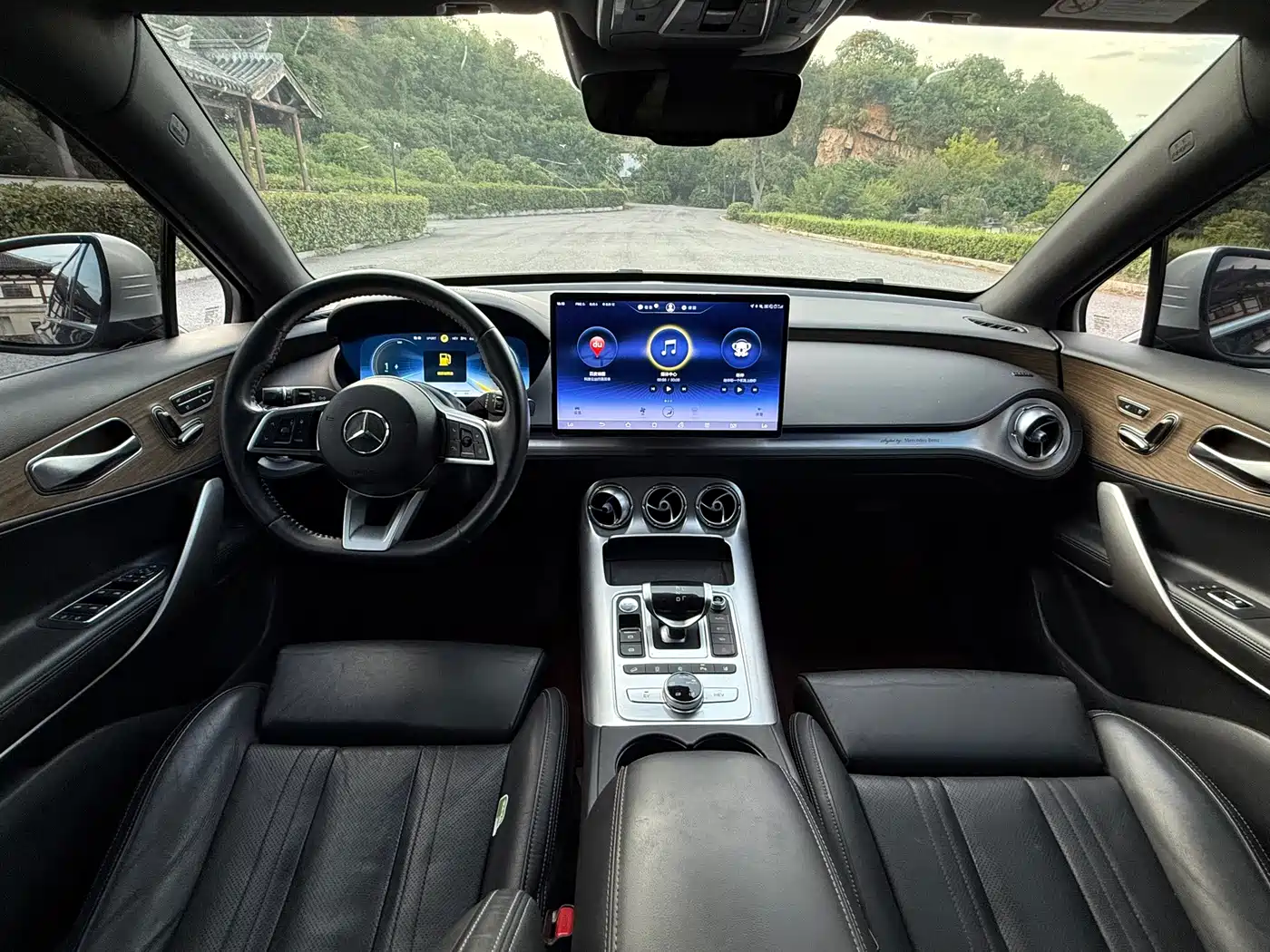Denza X 2020 2020 Model PHEV Flagship Edition
