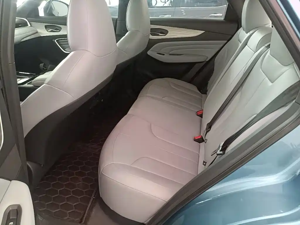 Venucia DaV DD-i 2025 2025 Orca 150km Deluxe Edition